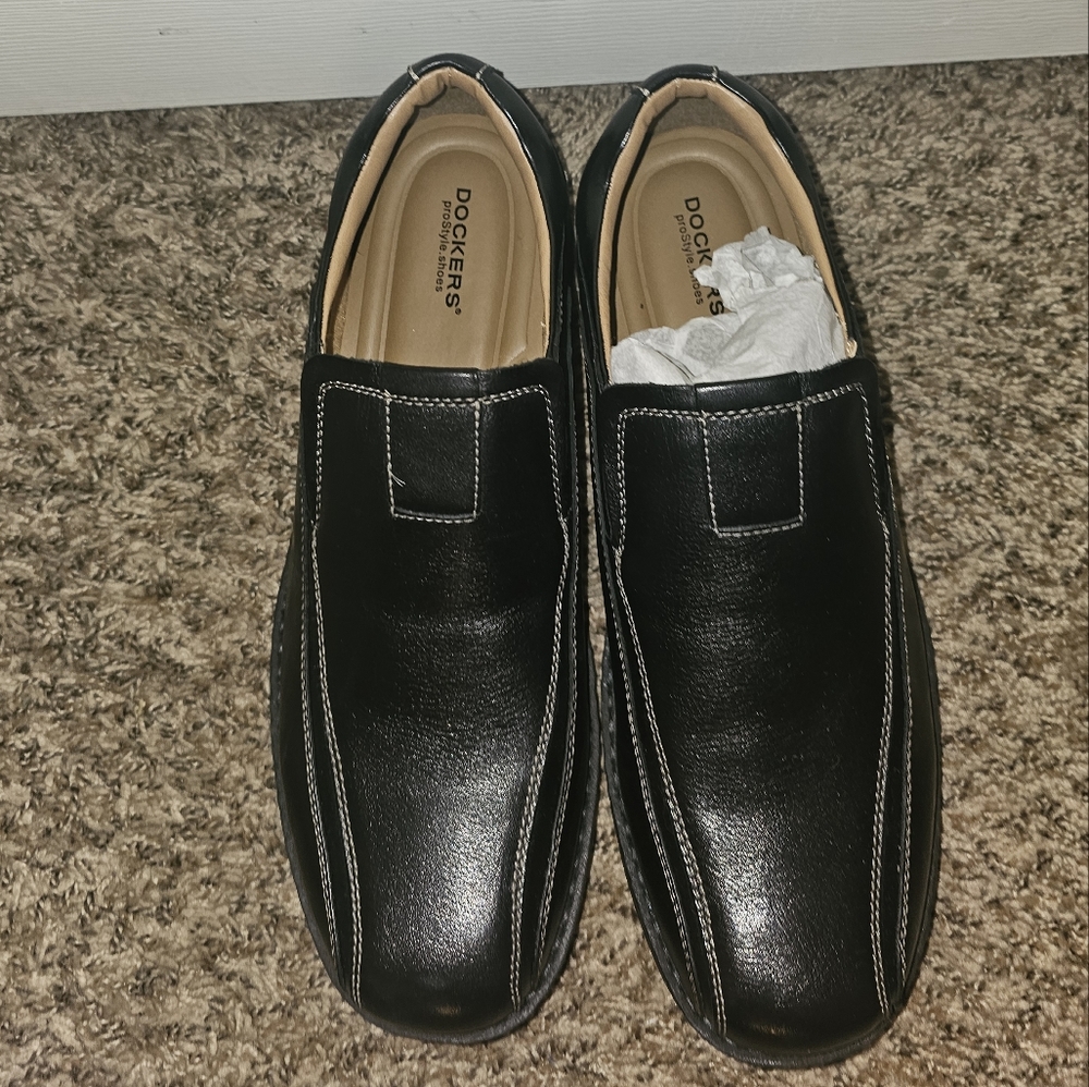 Dockers Shoes